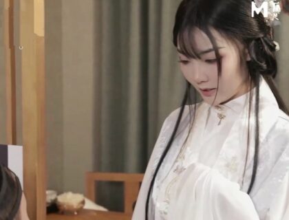 Địt tơi tả mỹ nhân tiên nữ dưới ánh trăng vàng rực rỡ